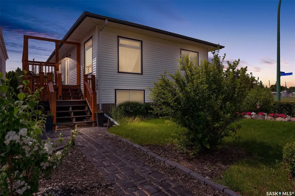 300 Montreal Street Regina SK S4R 1L1