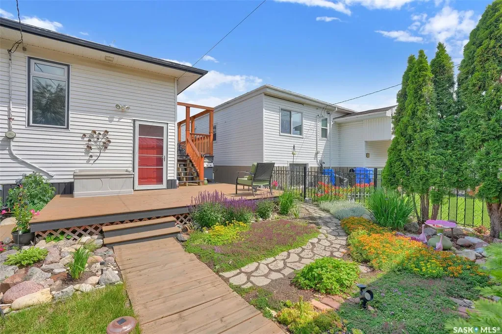 300 Montreal Street Regina SK S4R 1L1