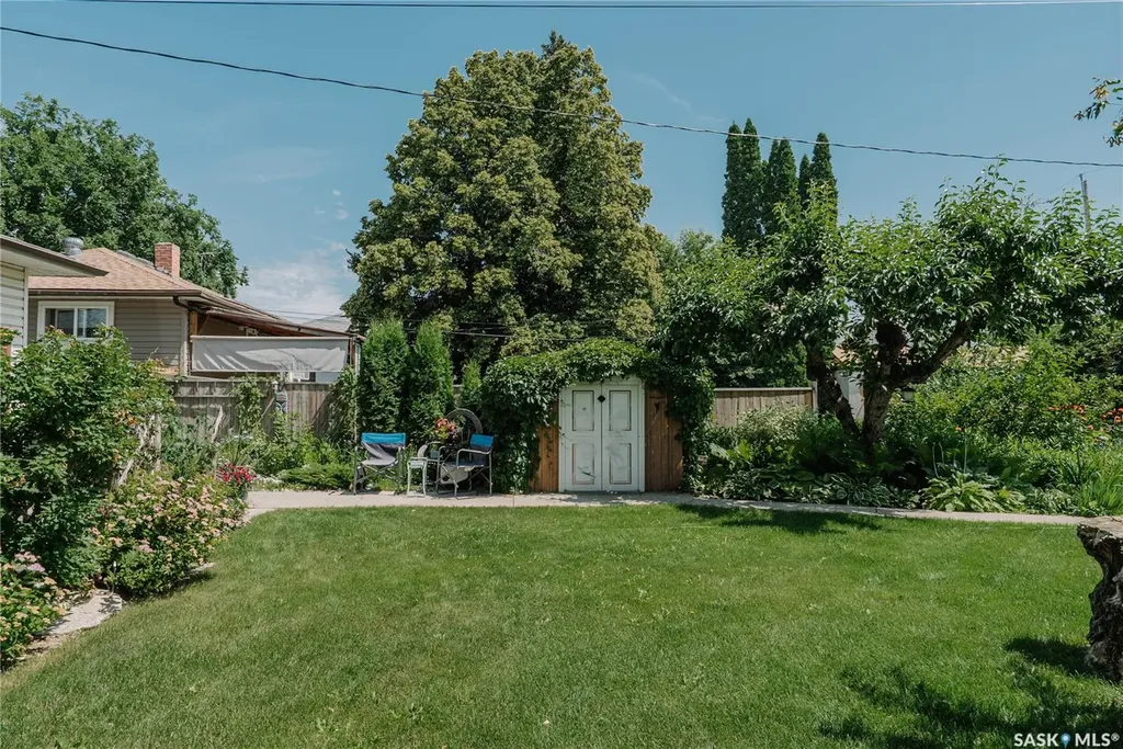 127 107th Street W Saskatoon SK S7N 1P2