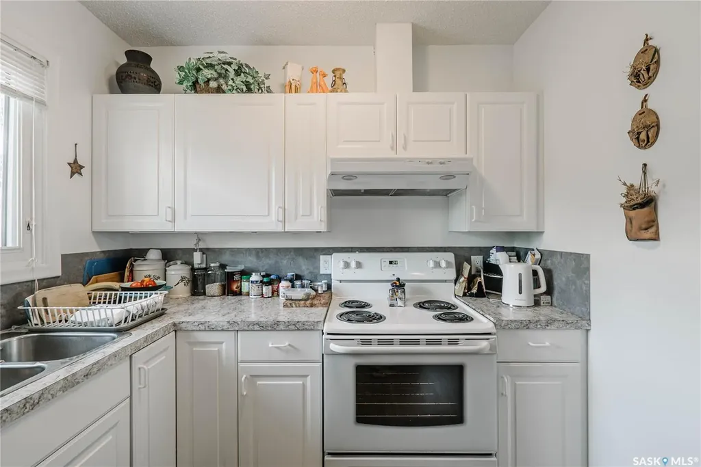 127 107th Street W Saskatoon SK S7N 1P2