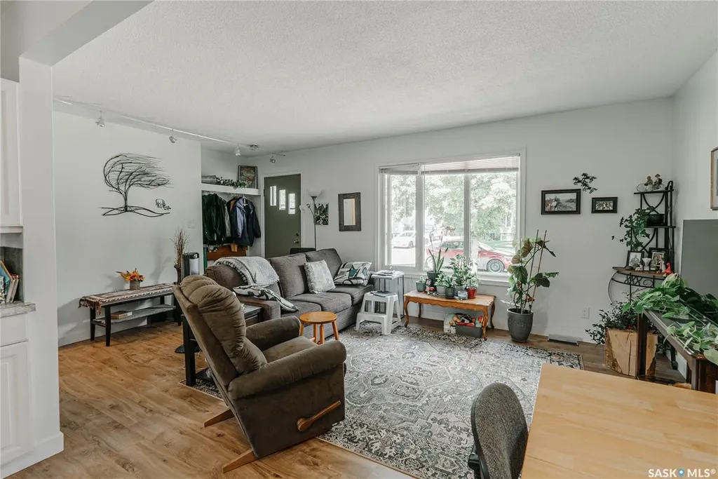 127 107th Street W Saskatoon SK S7N 1P2
