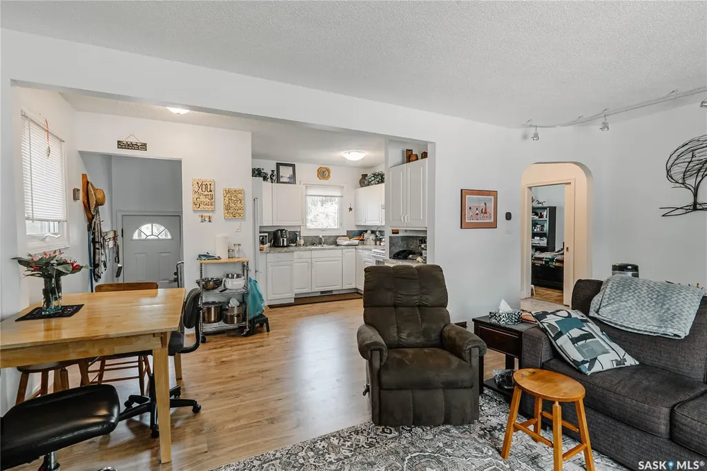 127 107th Street W Saskatoon SK S7N 1P2