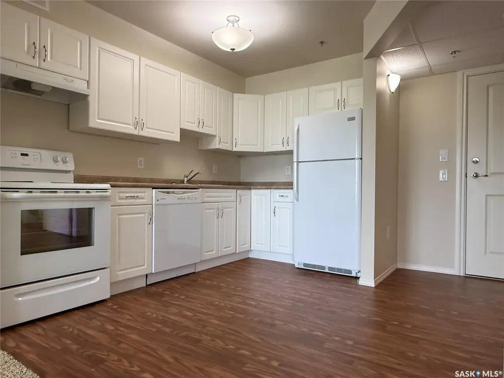 680 7th Avenue E Melville SK S0A 2P1