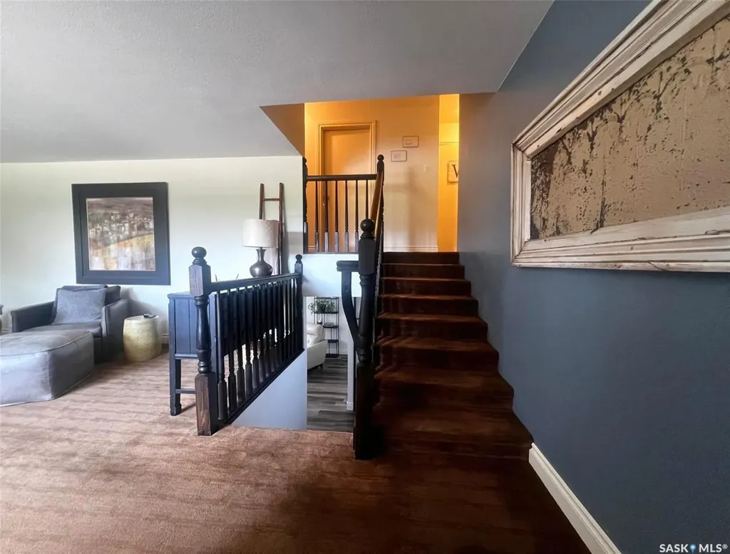 1183 George Street E Swift Current SK S9H 1Z5