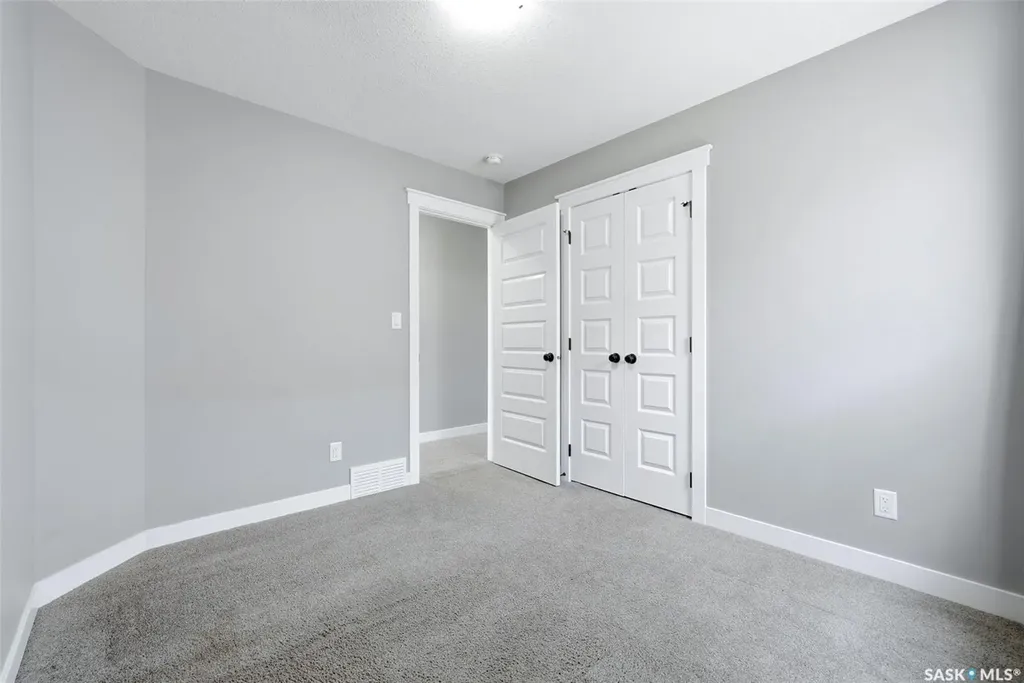 3960 7th Avenue E Regina SK S4N 7L9