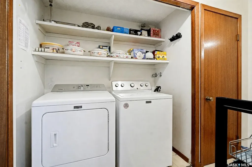 818 Spencer Lane Saskatoon SK S7K 7T5