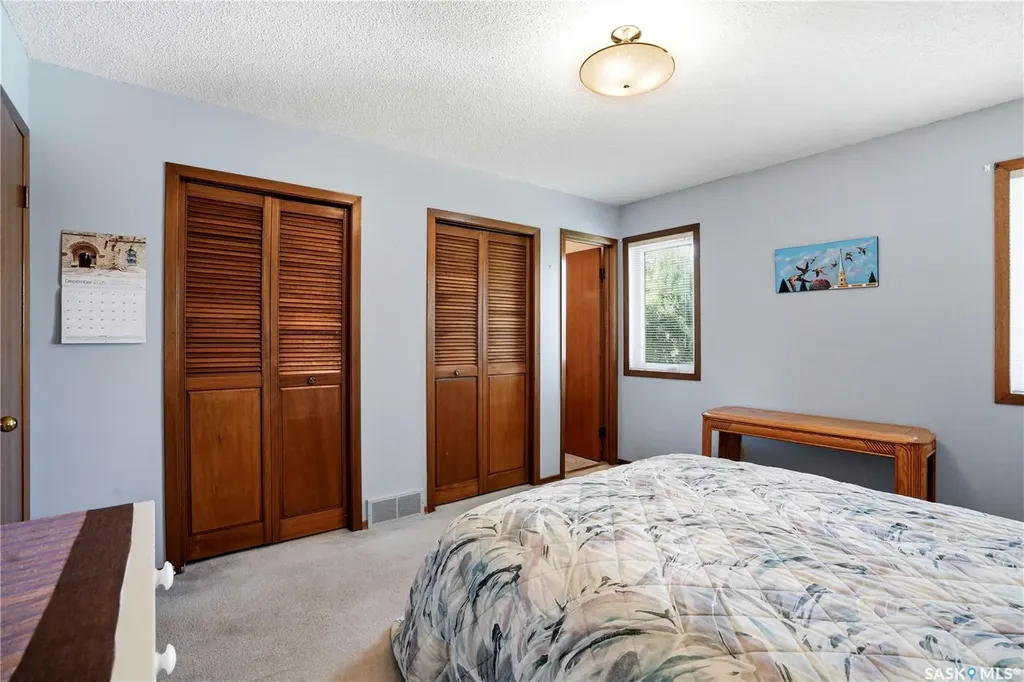 818 Spencer Lane Saskatoon SK S7K 7T5