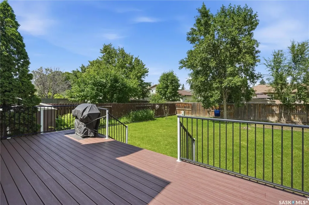 818 Spencer Lane Saskatoon SK S7K 7T5