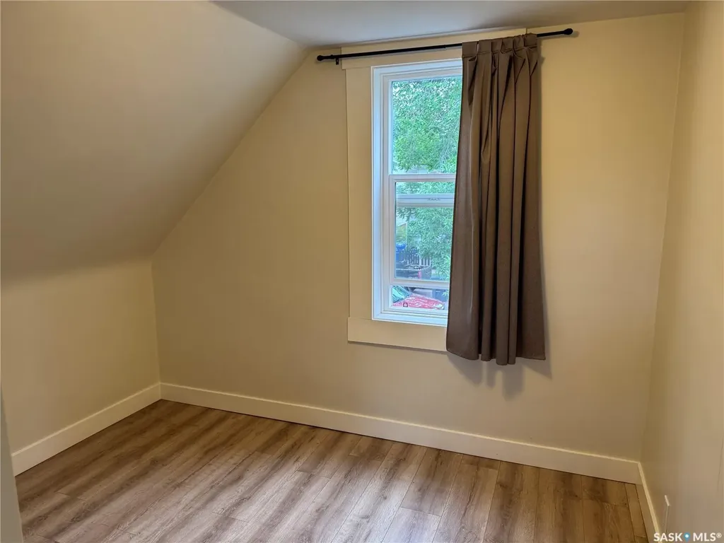 431 G Avenue S Saskatoon SK S7M 1V5
