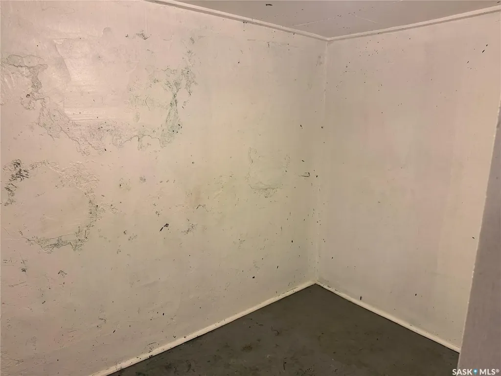 431 G Avenue S Saskatoon SK S7M 1V5