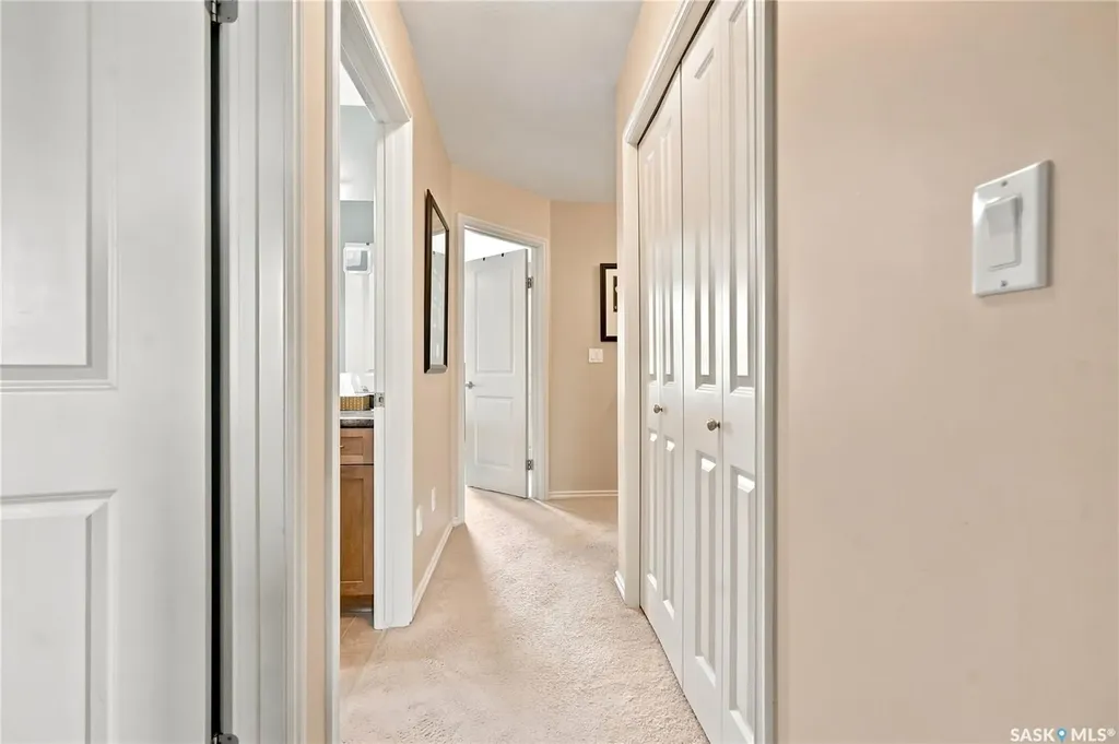 415 Lynd Crescent Saskatoon SK S7T 0C2