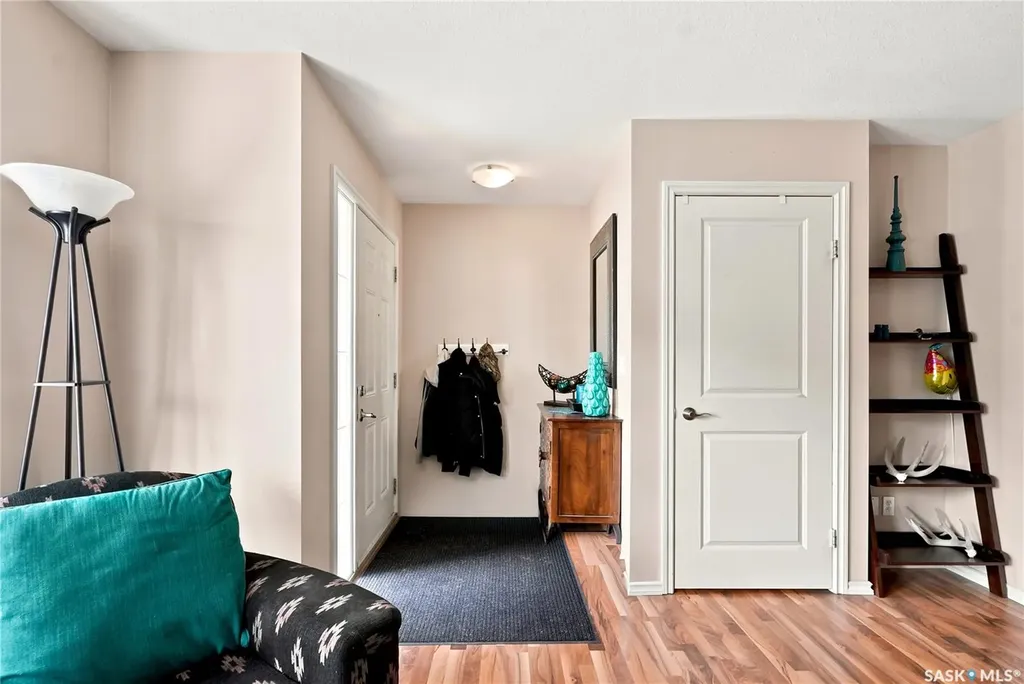 415 Lynd Crescent Saskatoon SK S7T 0C2
