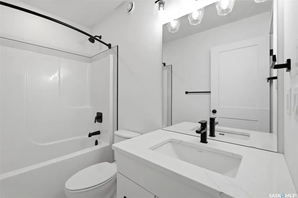 104 Forsey Avenue Saskatoon SK S7W 1C8