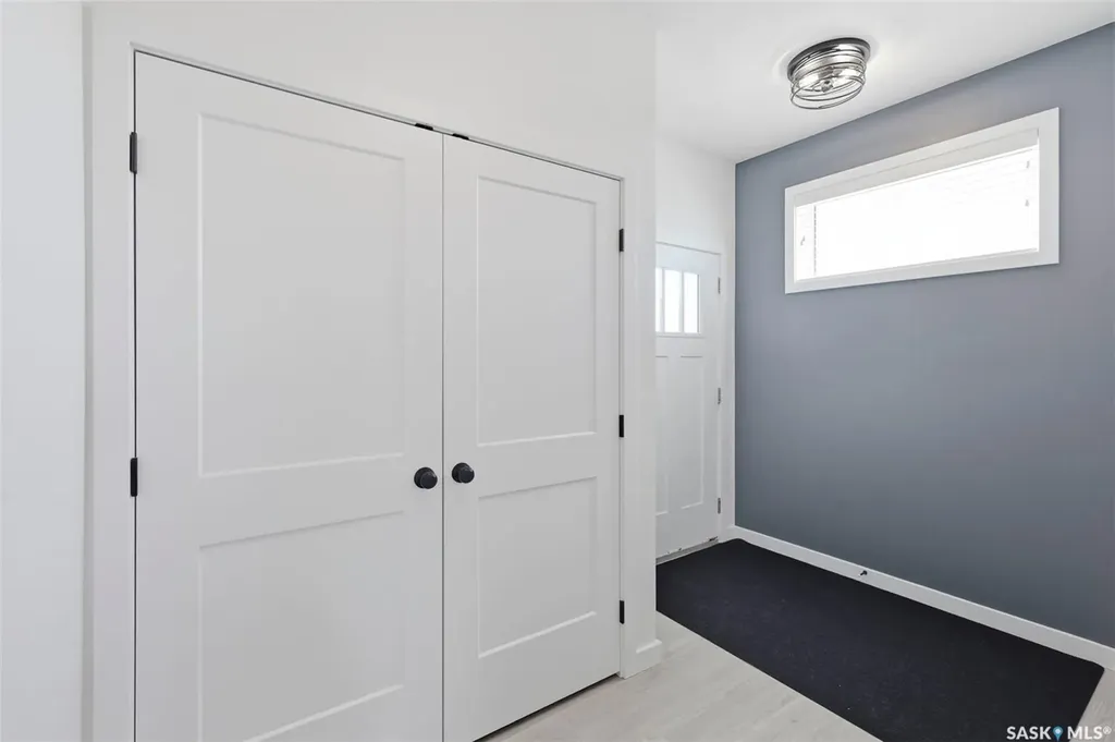 104 Forsey Avenue Saskatoon SK S7W 1C8