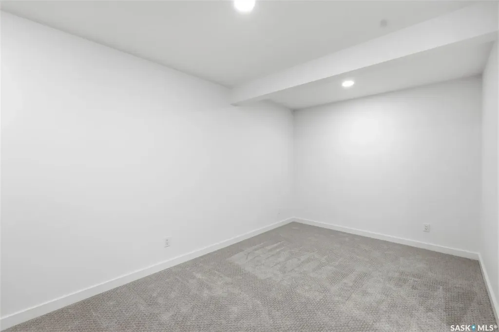 104 Forsey Avenue Saskatoon SK S7W 1C8
