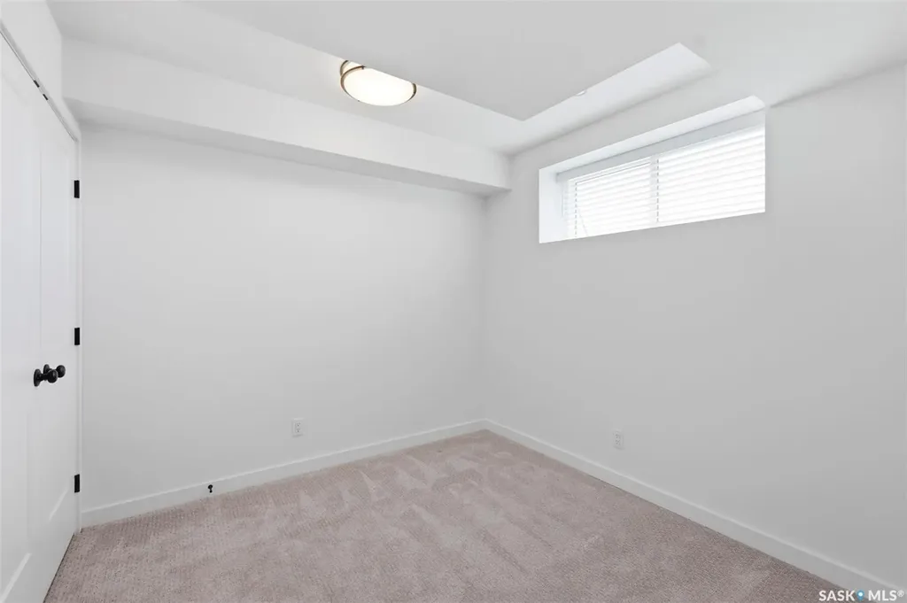 104 Forsey Avenue Saskatoon SK S7W 1C8