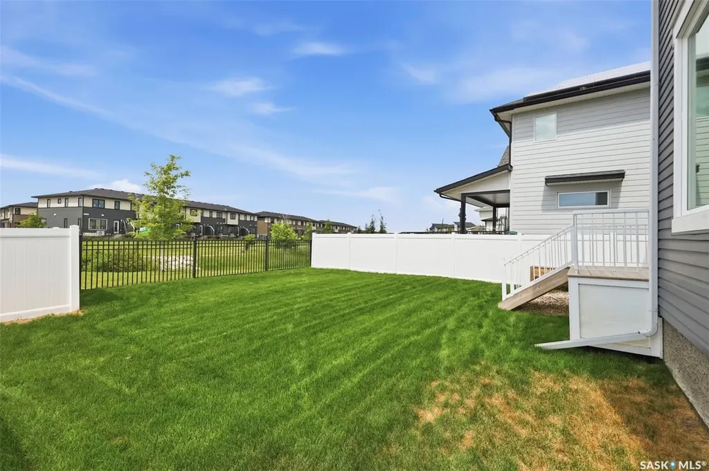 104 Forsey Avenue Saskatoon SK S7W 1C8