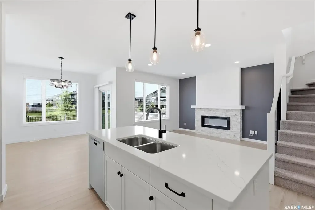 104 Forsey Avenue Saskatoon SK S7W 1C8