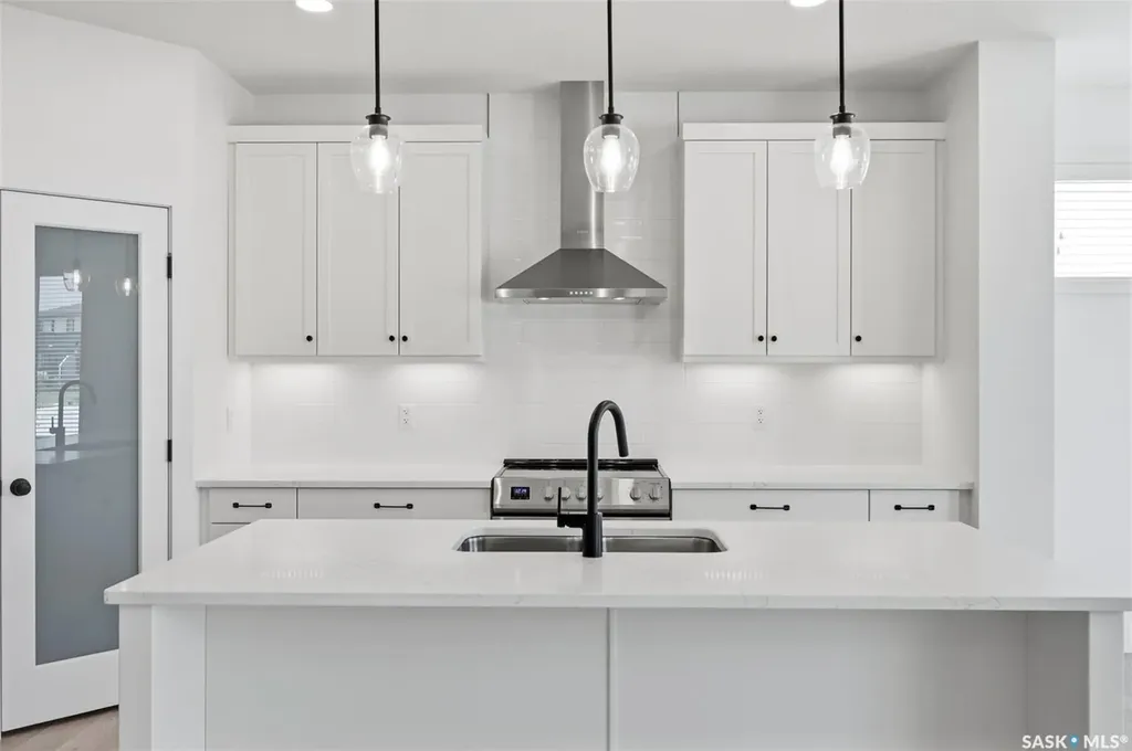 104 Forsey Avenue Saskatoon SK S7W 1C8