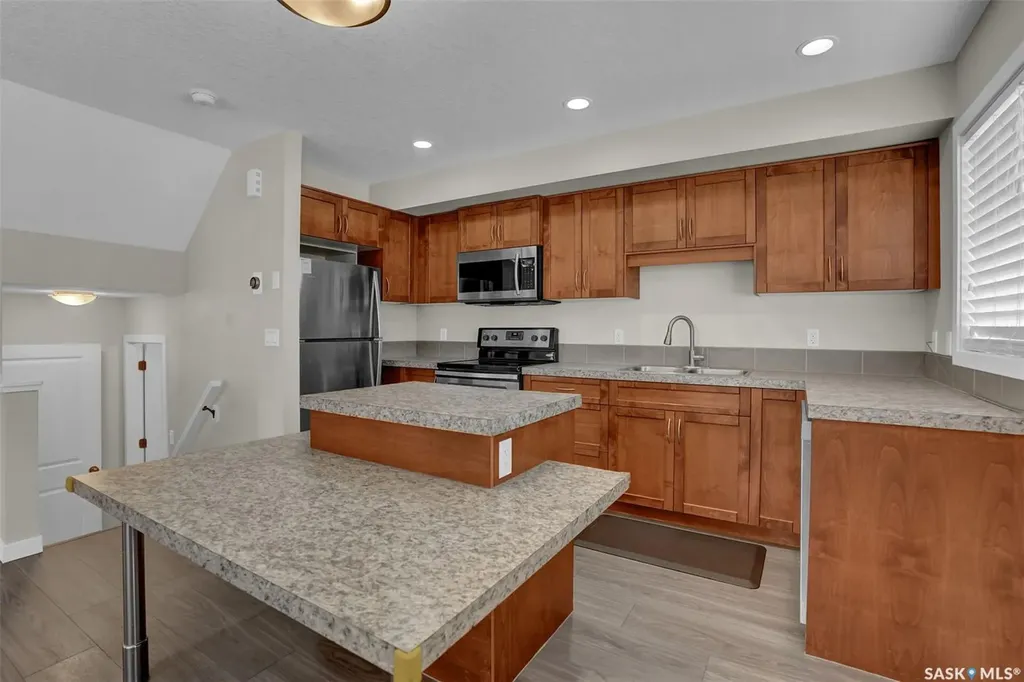 5655 Aerodrome Road Regina SK S4W 0M3