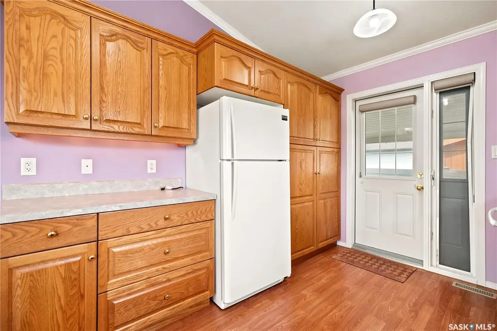 910 1st Street W Assiniboia SK S0H 0B0