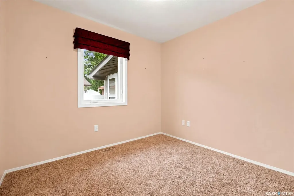 910 1st Street W Assiniboia SK S0H 0B0