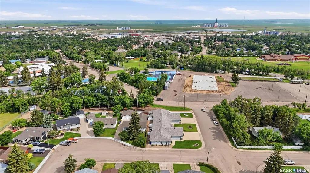 910 1st Street W Assiniboia SK S0H 0B0