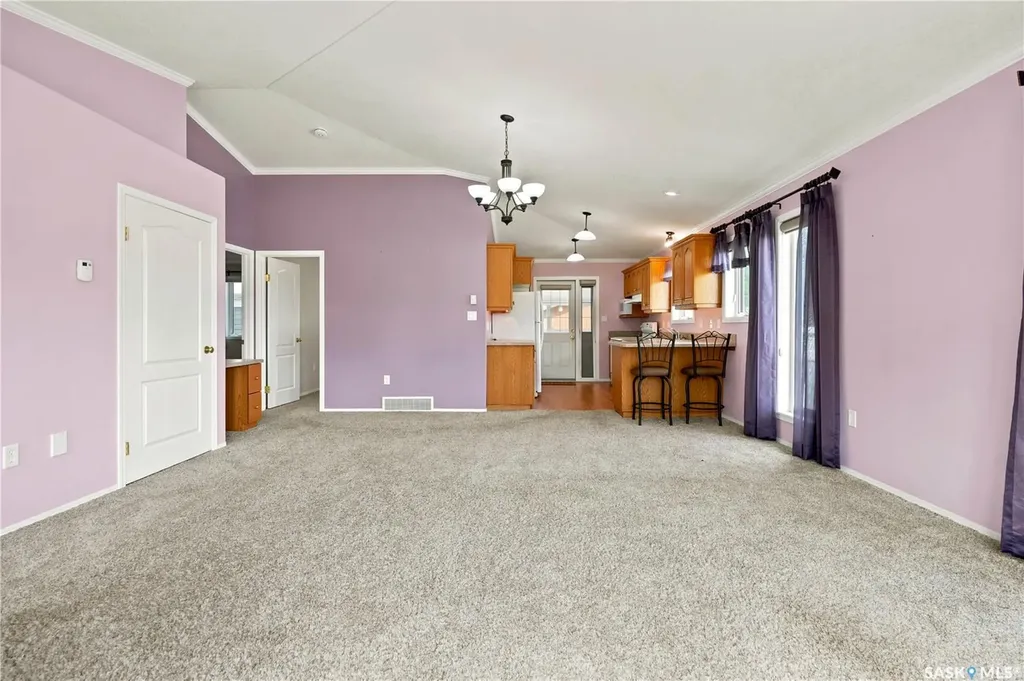 910 1st Street W Assiniboia SK S0H 0B0