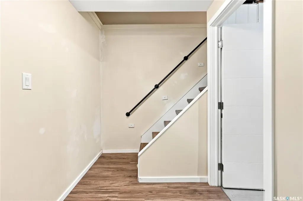 2301 Cairns Avenue Saskatoon SK S7J 1T9