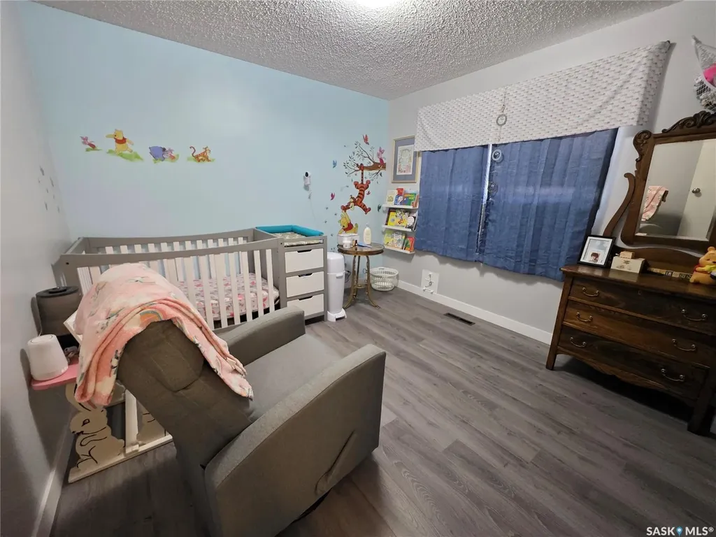 303 13th Avenue NE Swift Current SK S9H 2V9