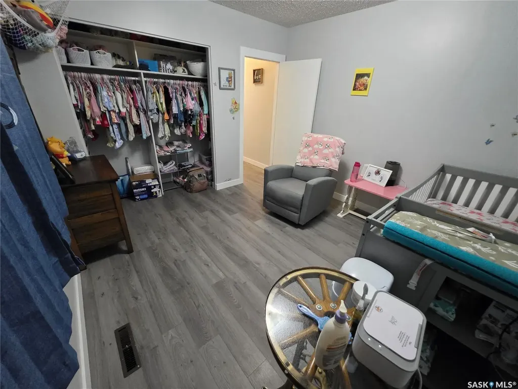 303 13th Avenue NE Swift Current SK S9H 2V9