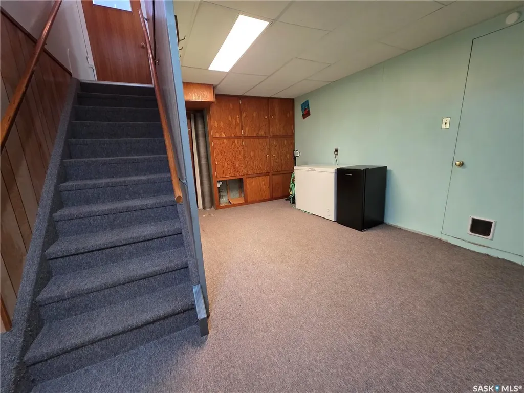 303 13th Avenue NE Swift Current SK S9H 2V9