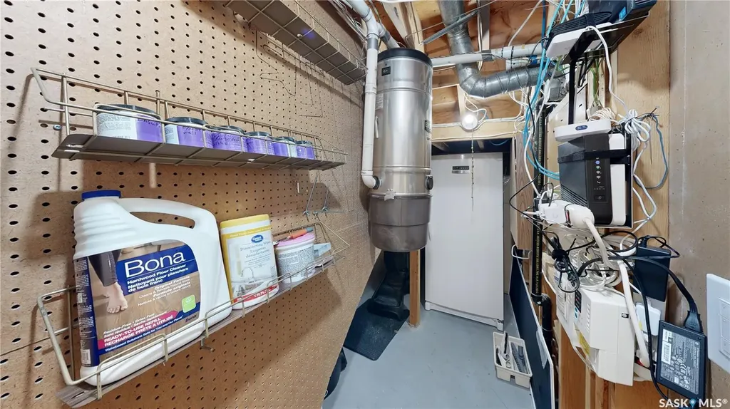 70 Hawkes Avenue Regina SK S4X 1B4