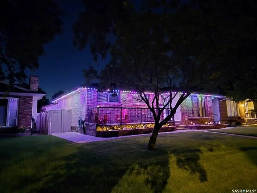 70 Hawkes Avenue Regina SK S4X 1B4