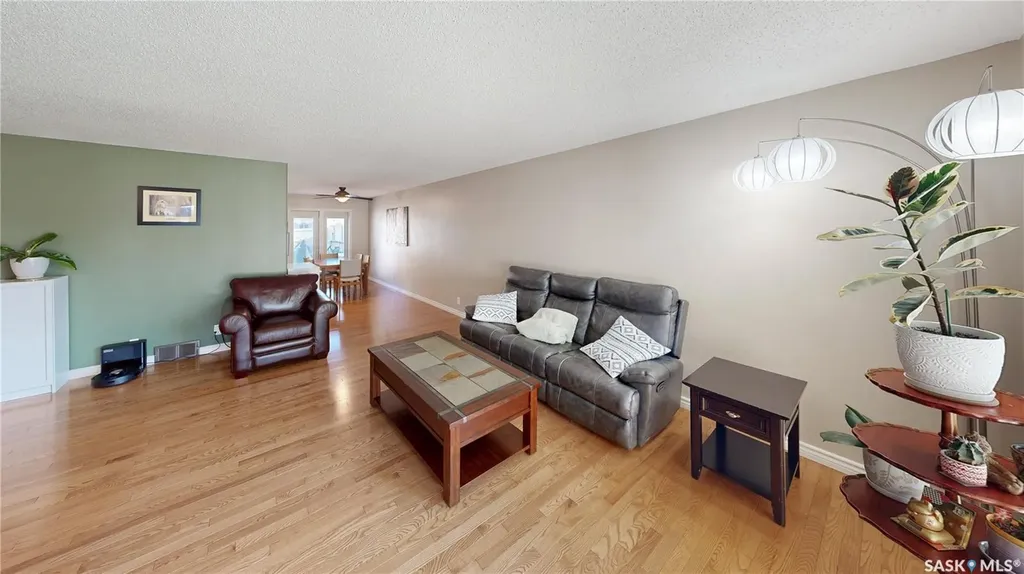 70 Hawkes Avenue Regina SK S4X 1B4
