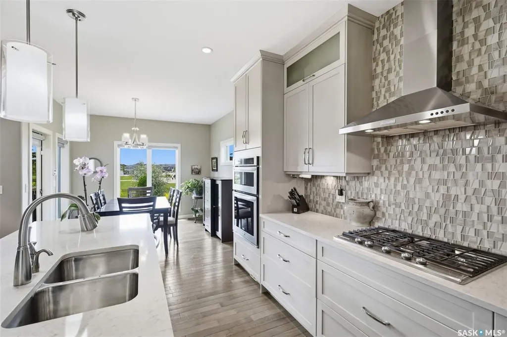 154 Flegel Court Saskatoon SK S7V 0B9