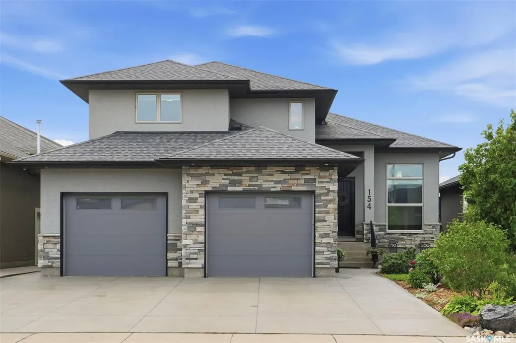 154 Flegel Court Saskatoon SK S7V 0B9