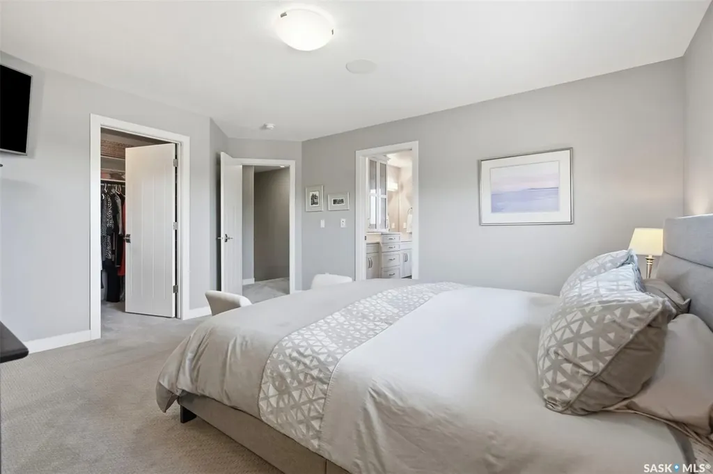 154 Flegel Court Saskatoon SK S7V 0B9