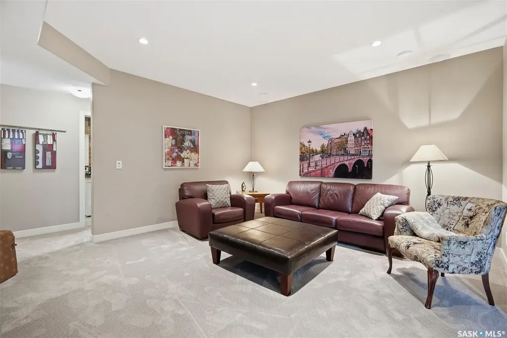 154 Flegel Court Saskatoon SK S7V 0B9