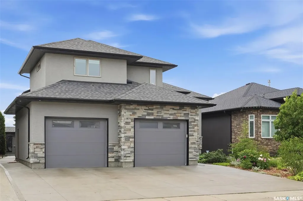 154 Flegel Court Saskatoon SK S7V 0B9