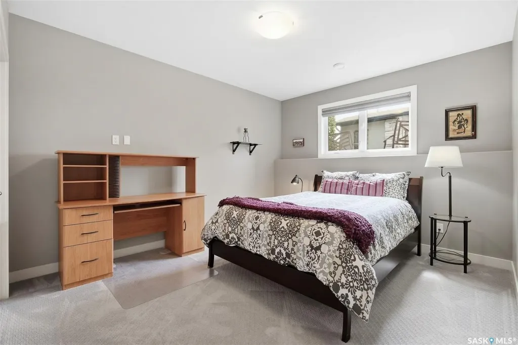 154 Flegel Court Saskatoon SK S7V 0B9
