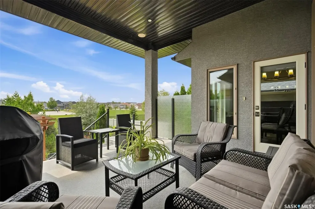 154 Flegel Court Saskatoon SK S7V 0B9