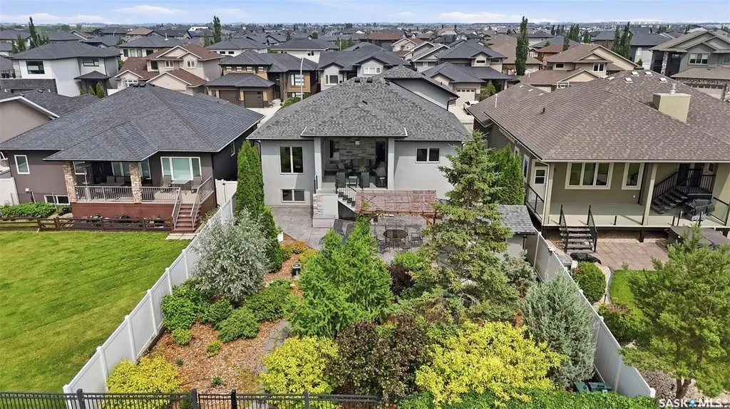 154 Flegel Court Saskatoon SK S7V 0B9