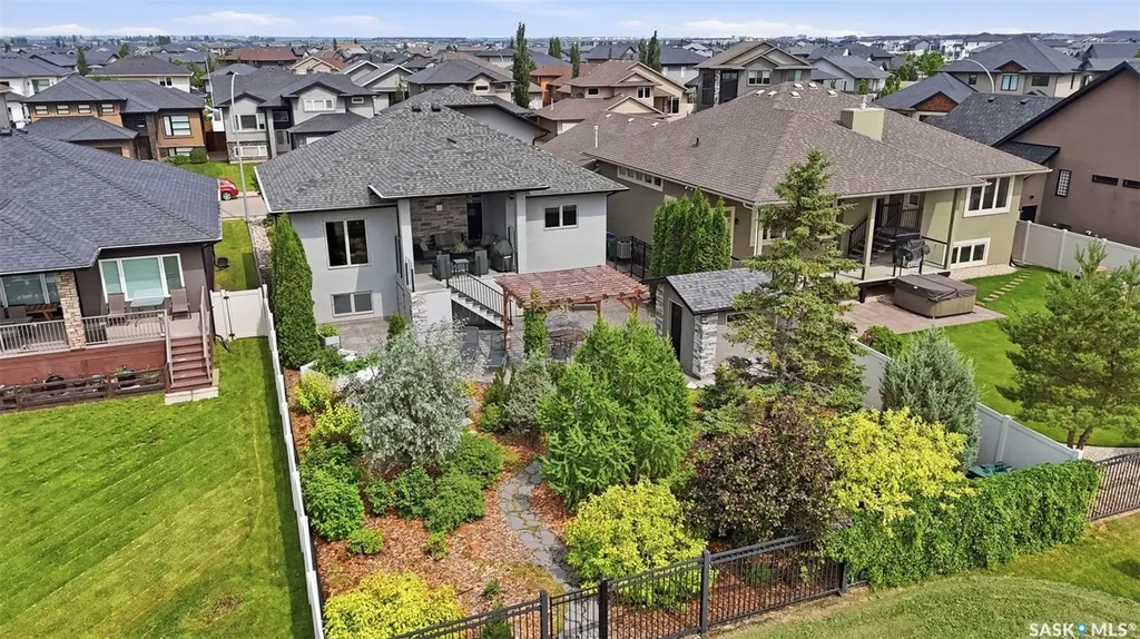 154 Flegel Court Saskatoon SK S7V 0B9