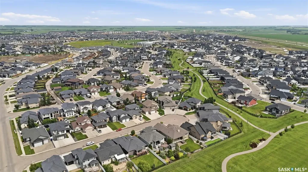 154 Flegel Court Saskatoon SK S7V 0B9