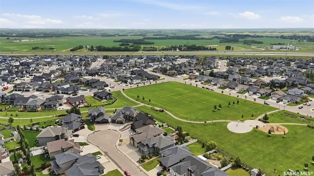 154 Flegel Court Saskatoon SK S7V 0B9