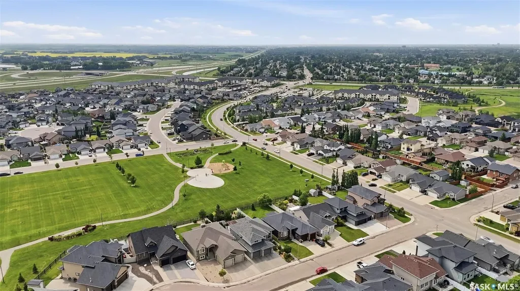 154 Flegel Court Saskatoon SK S7V 0B9