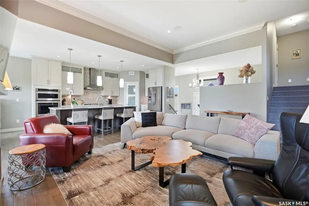 154 Flegel Court Saskatoon SK S7V 0B9