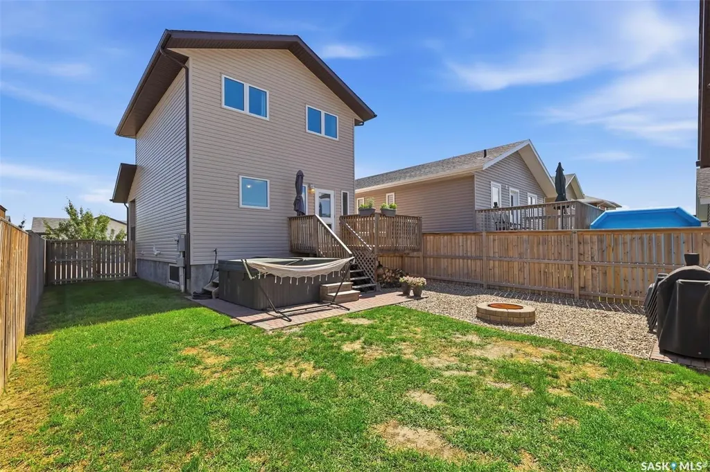 310 Martens Avenue Warman SK S0K 4S3