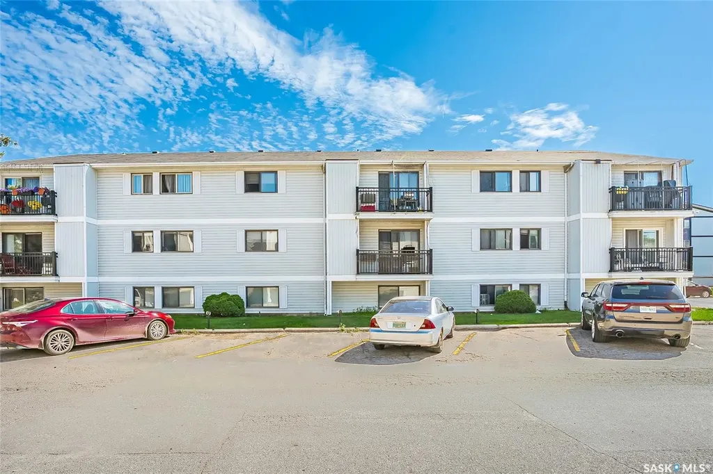 254 Pinehouse Place Saskatoon SK S7K 4X1